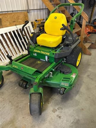 Image of John Deere Z720E Primary image