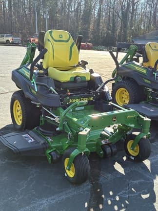 Image of John Deere Z920M equipment image 1