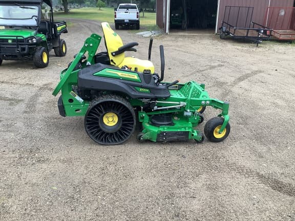 Image of John Deere Z920M equipment image 2