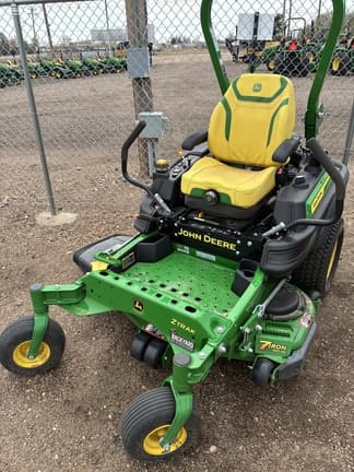 Image of John Deere Z920M equipment image 4