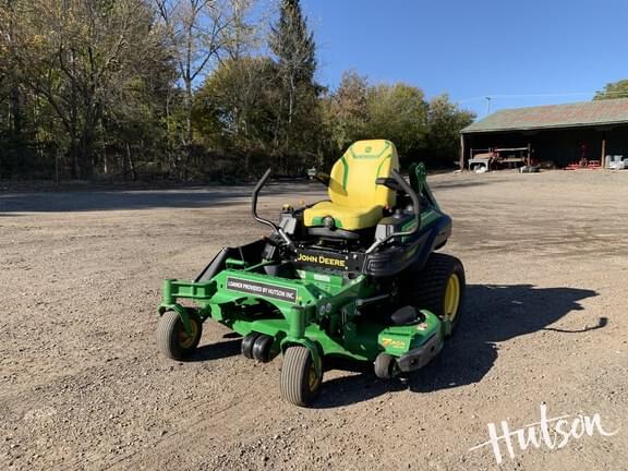 Image of John Deere Z930M equipment image 1