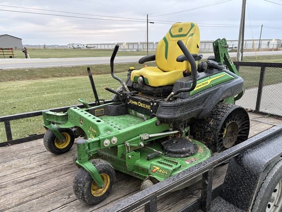 Image of John Deere Z930M equipment image 3