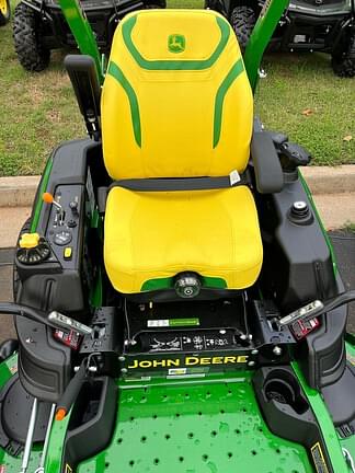 Image of John Deere Z930M Image 1