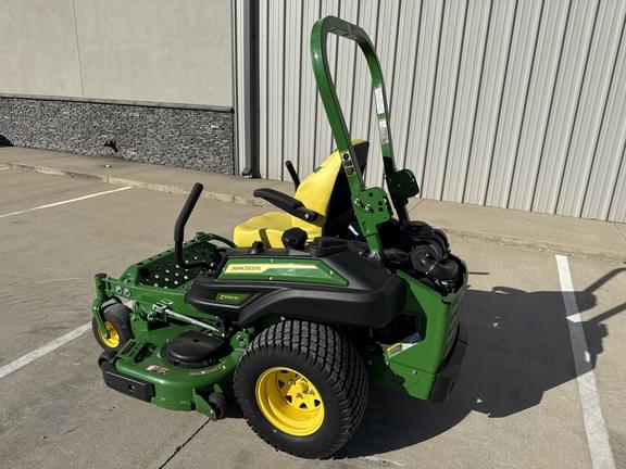 Image of John Deere Z930M equipment image 2