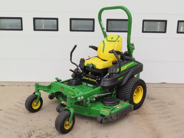 Image of John Deere Z930M equipment image 1