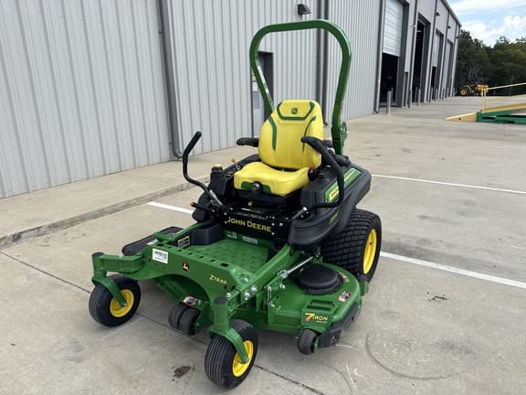 Image of John Deere Z930M equipment image 3