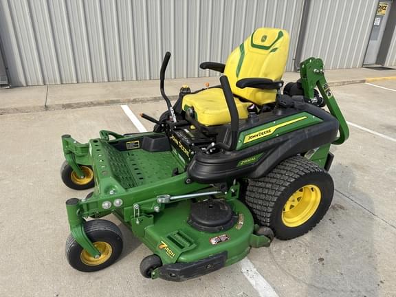 Image of John Deere Z930M equipment image 4