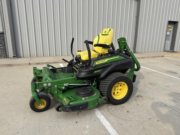 Image of John Deere Z930M equipment image 3