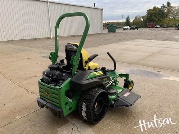 Image of John Deere Z930M equipment image 3