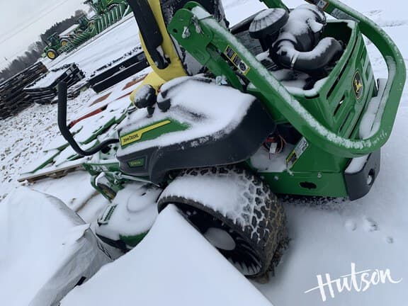 Image of John Deere Z930M equipment image 2