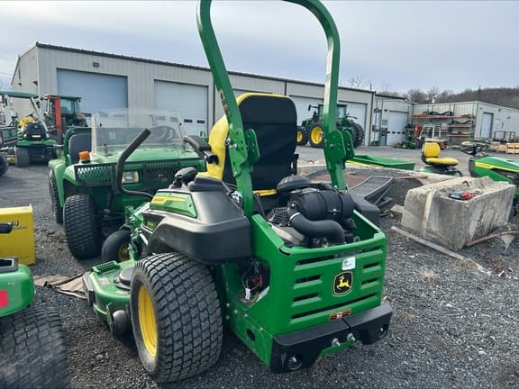Image of John Deere Z930M equipment image 3