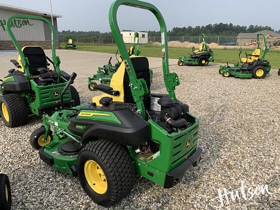 Image of John Deere Z930R equipment image 2