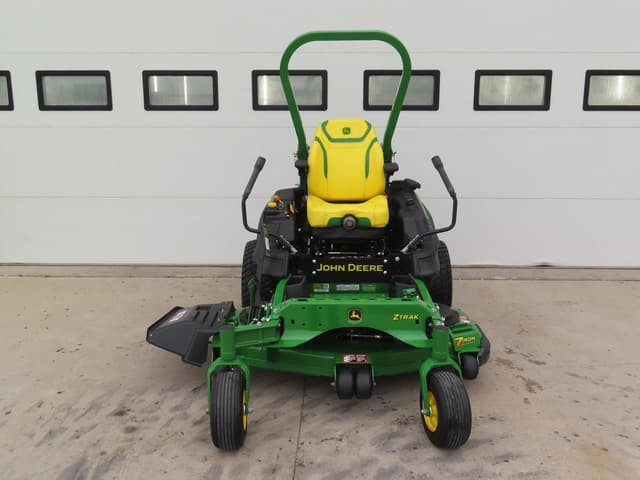 Image of John Deere Z930R equipment image 4