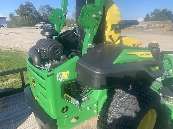 Image of John Deere Z950M equipment image 3