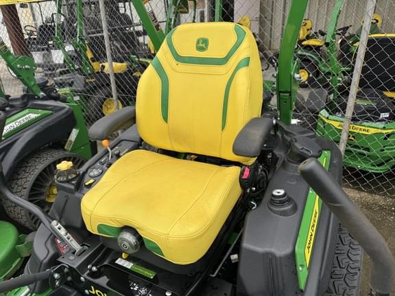 Image of John Deere Z950M equipment image 4