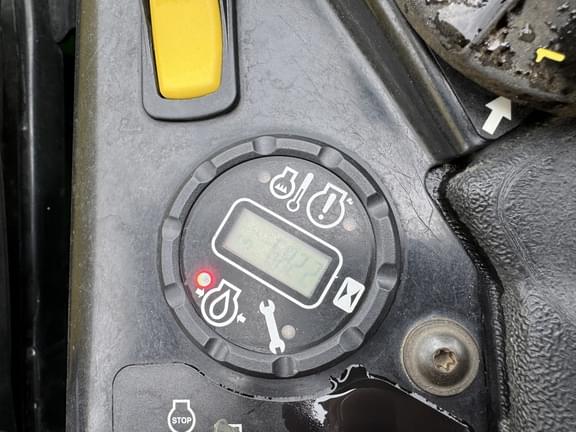 Image of John Deere Z950M equipment image 4