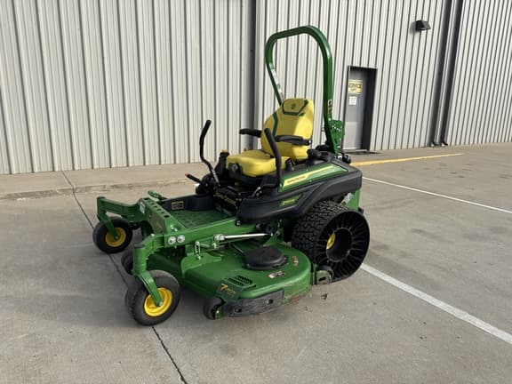 Image of John Deere Z960M equipment image 1