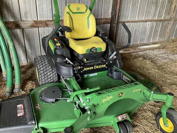 Image of John Deere Z960M equipment image 1
