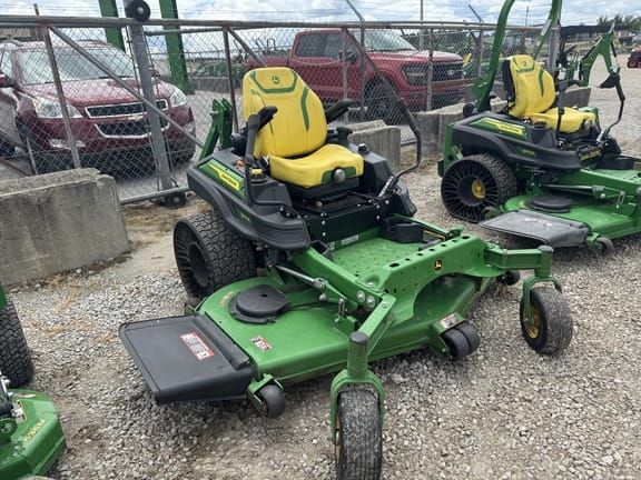 2024 John Deere Z970R Equipment Image0
