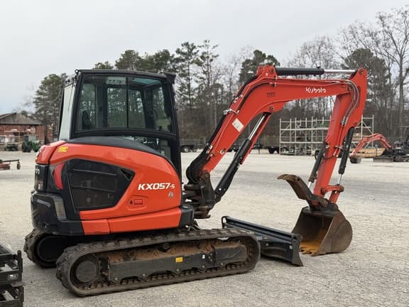Image of Kubota KX057-5 equipment image 2