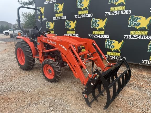 Image of Kubota L2502 equipment image 1