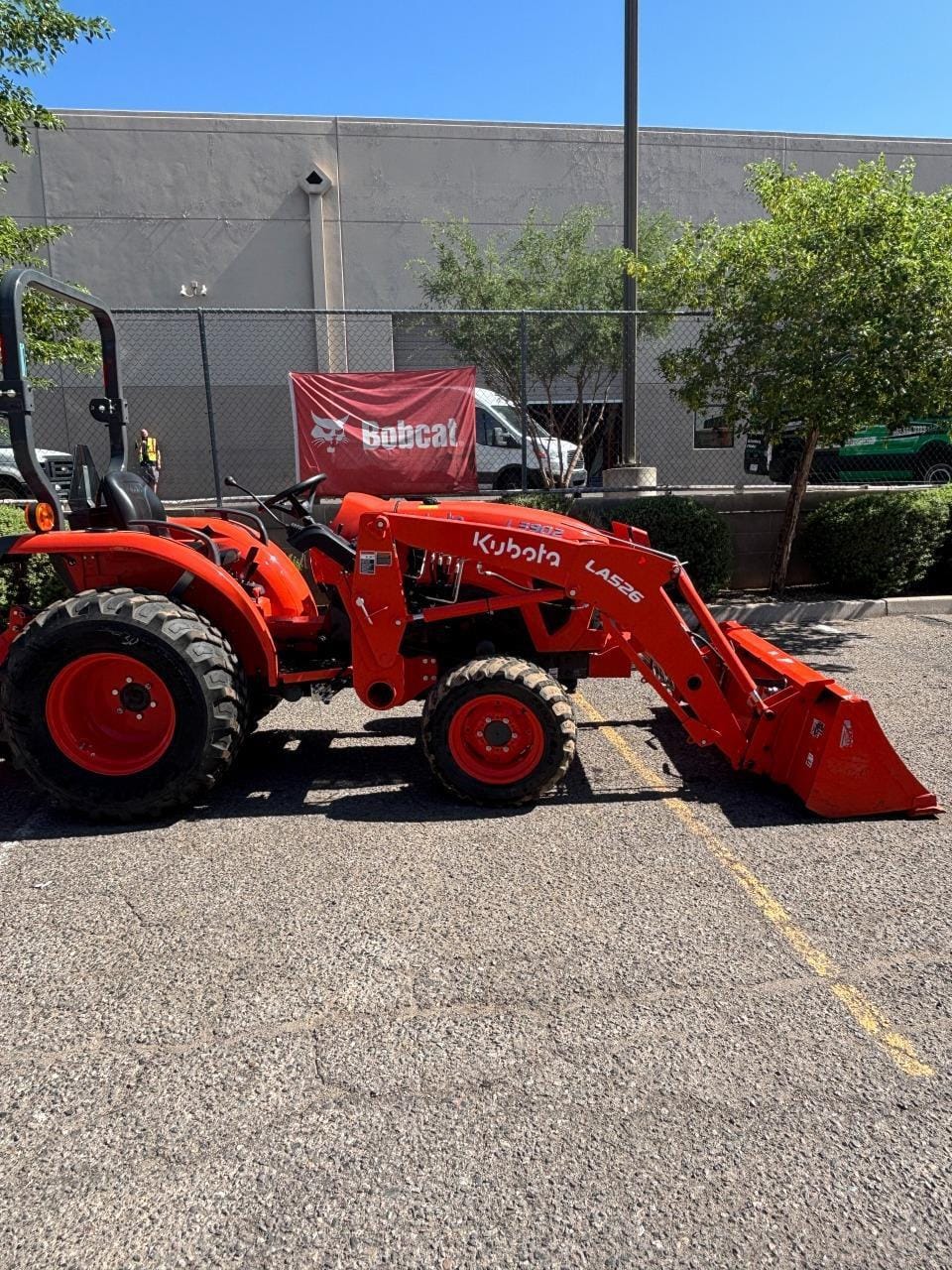 2024 Kubota L3902 Equipment Image0