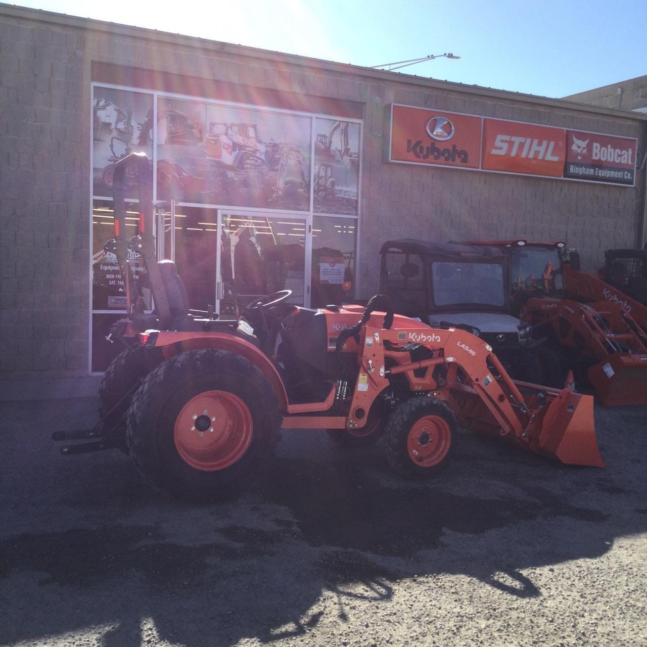 2024 Kubota LX3520HSD Equipment Image0