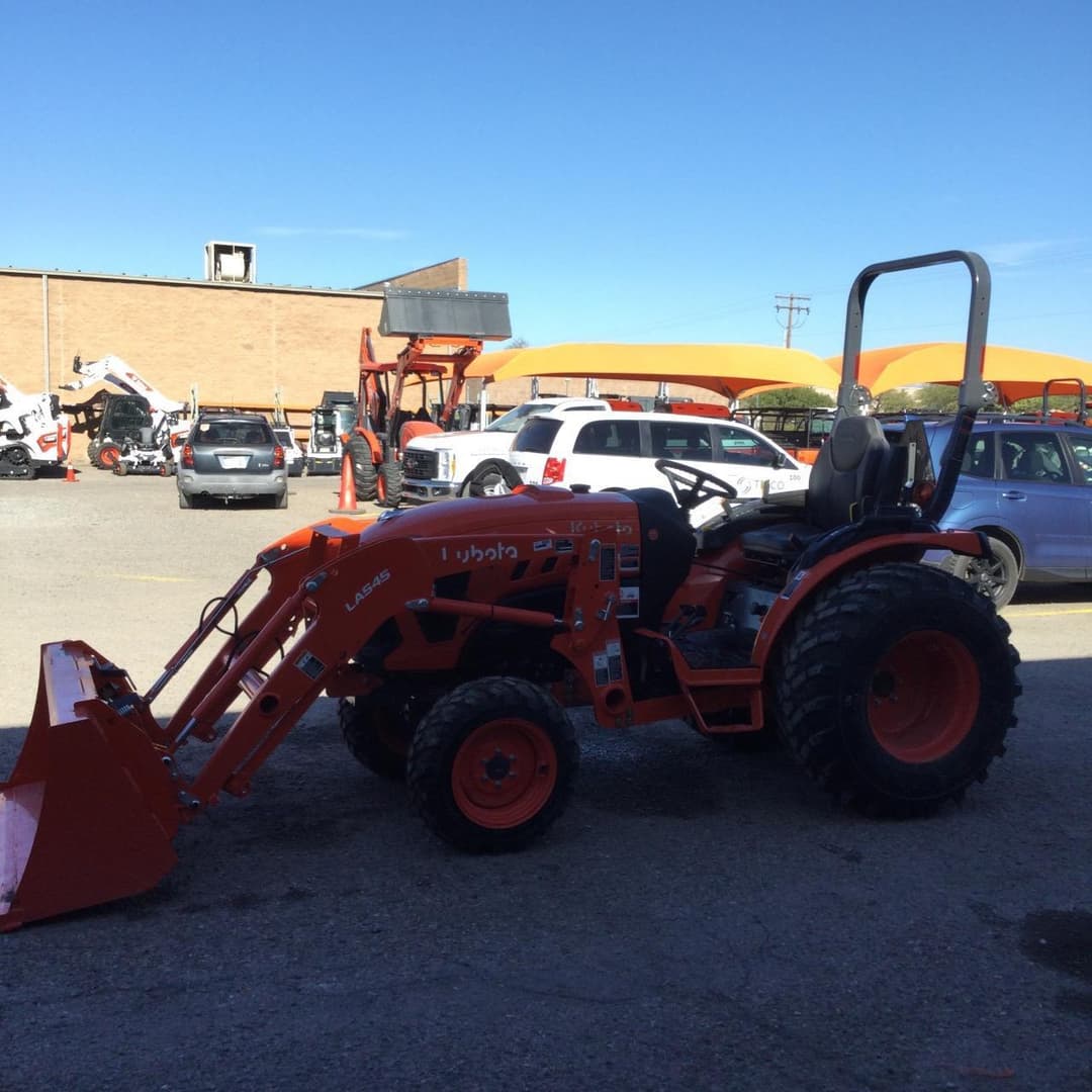 Image of Kubota LX3520HSD Image 1