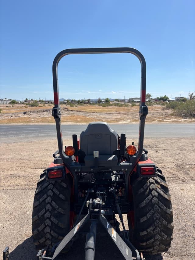 Image of Kubota LX3520HSD equipment image 3