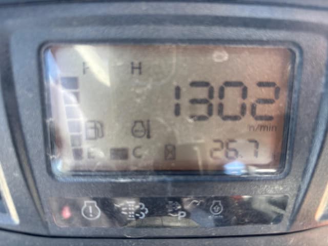 Image of Kubota LX3520HSD equipment image 4