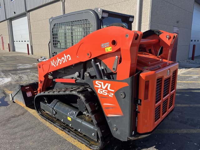 Image of Kubota SVL65-2 equipment image 4