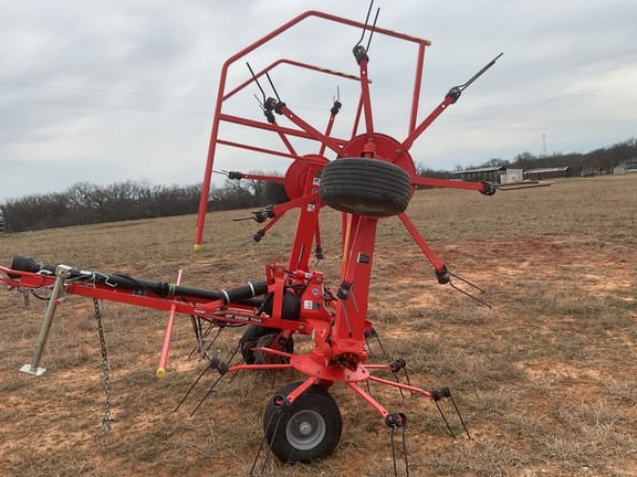 2024 Kuhn GF5202THA Equipment Image0