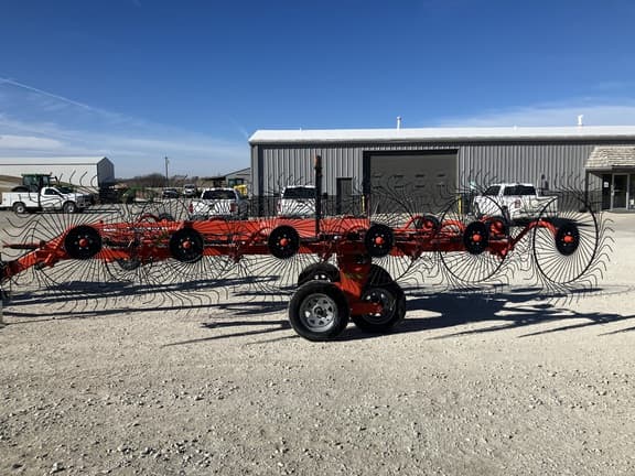 Image of Kuhn SR312 equipment image 1