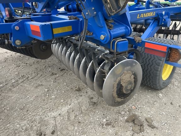 Image of Landoll 7530 equipment image 4