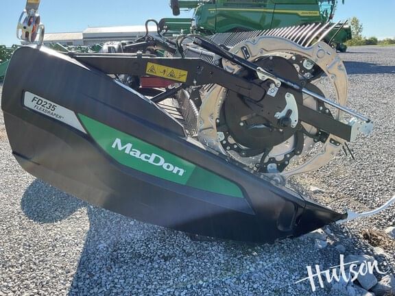 2024 MacDon FD235 Equipment Image0