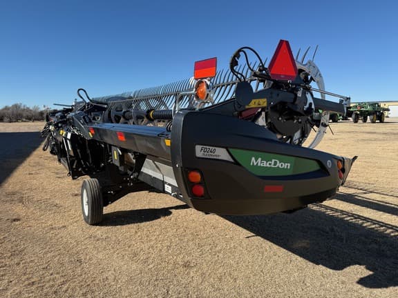 Image of MacDon FD240 equipment image 1