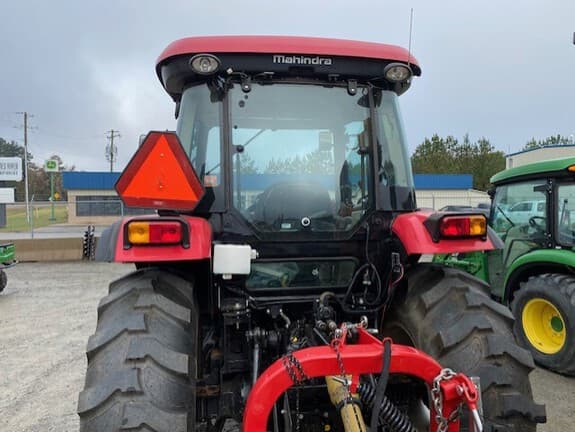 Image of Mahindra 6075 equipment image 2