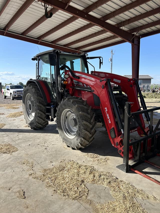 Image of Massey Ferguson 6713 equipment image 1