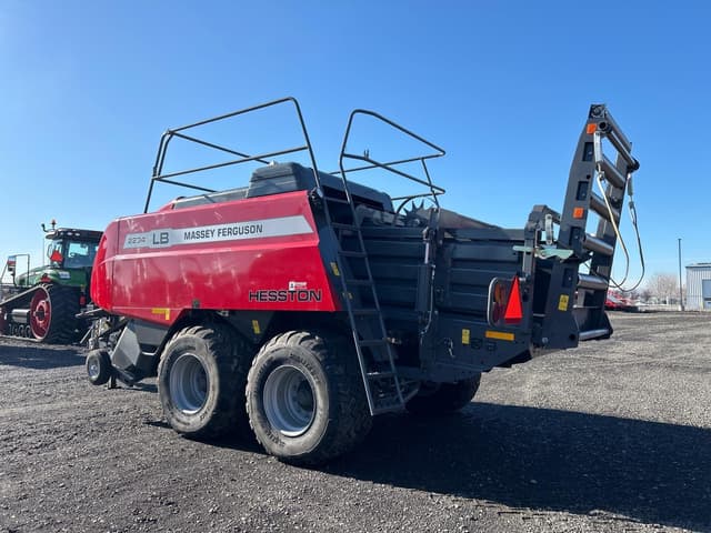 Image of Massey Ferguson LB2234 equipment image 3