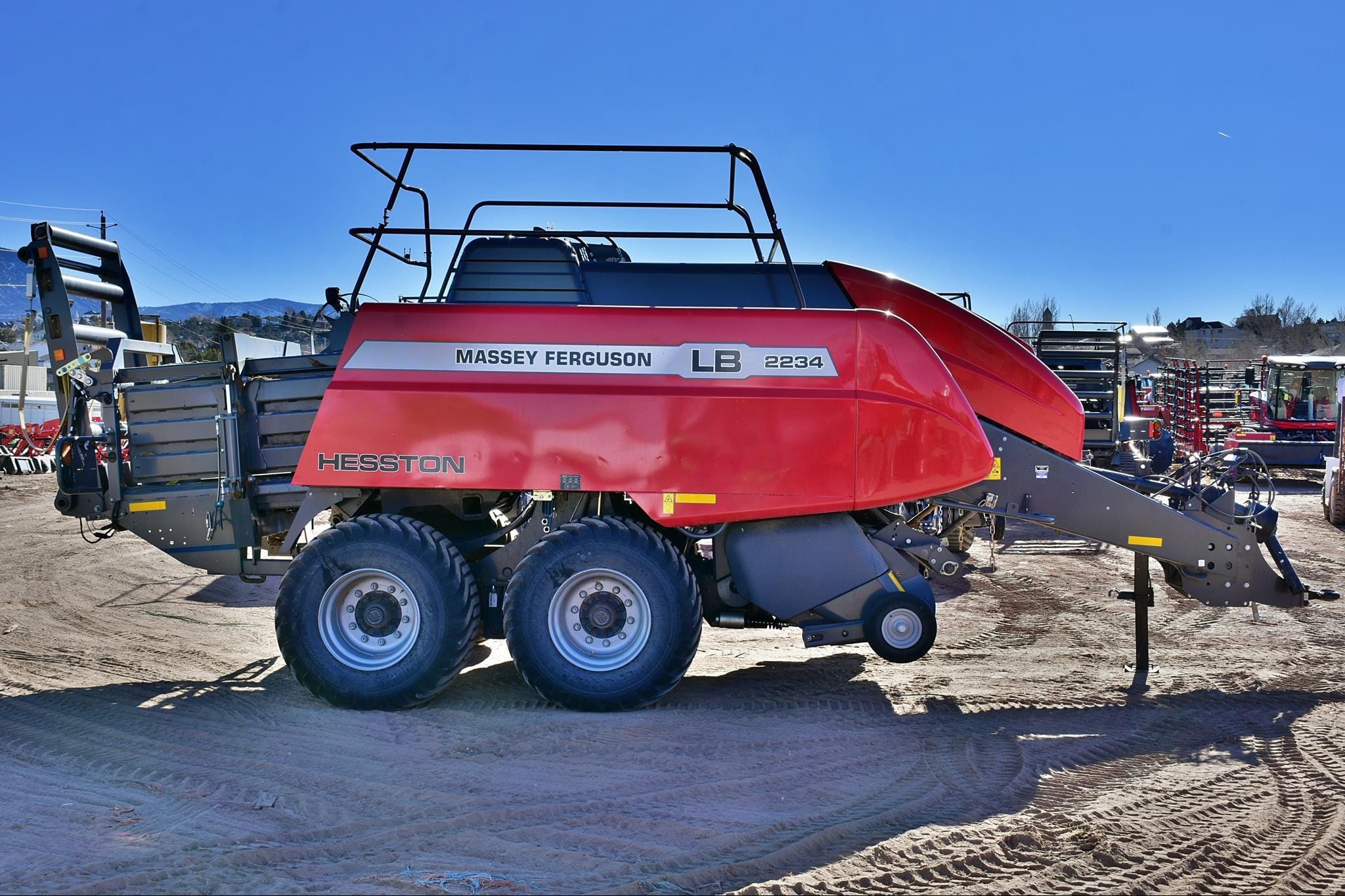2024 Massey Ferguson LB2234 Equipment Image0