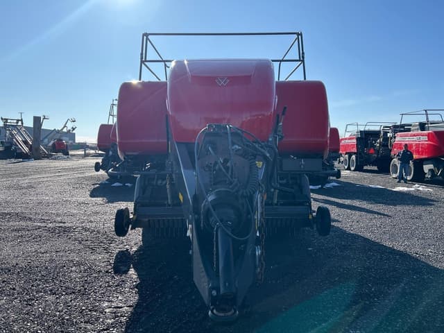 Image of Massey Ferguson LB2234 equipment image 4