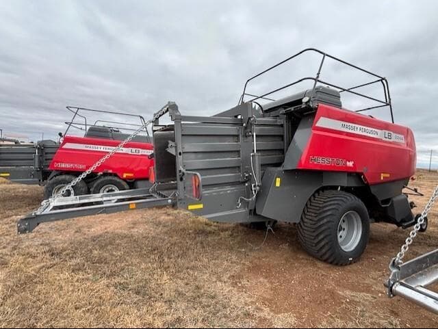 Image of Massey Ferguson LB2244 equipment image 3