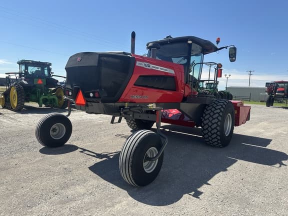 Image of Massey Ferguson WR235 equipment image 4
