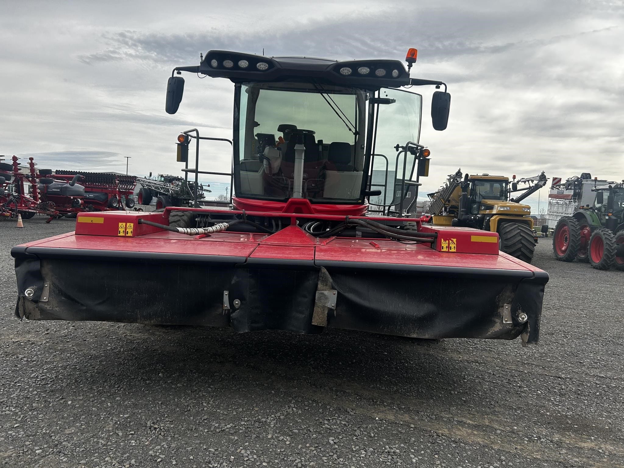 2024 Massey Ferguson WR235 Equipment Image0