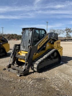 Image of New Holland C362 equipment image 2