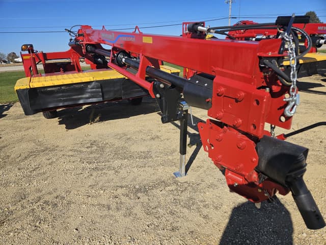 Image of New Holland Discbine 310 Plus equipment image 1