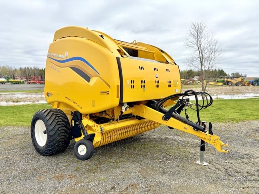 Image of New Holland RB560 Primary image