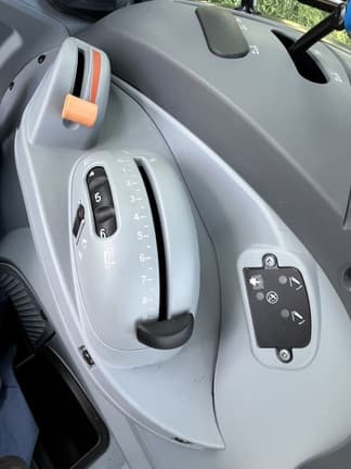 Image of New Holland T5.120 equipment image 3