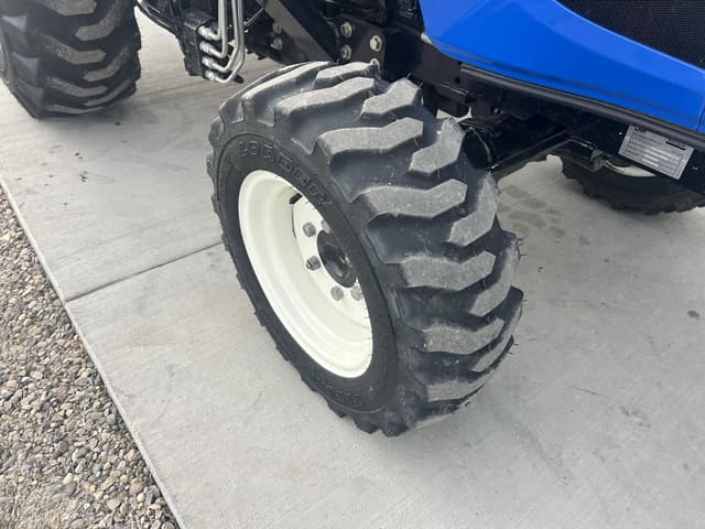 Image of New Holland Workmaster 40 equipment image 3