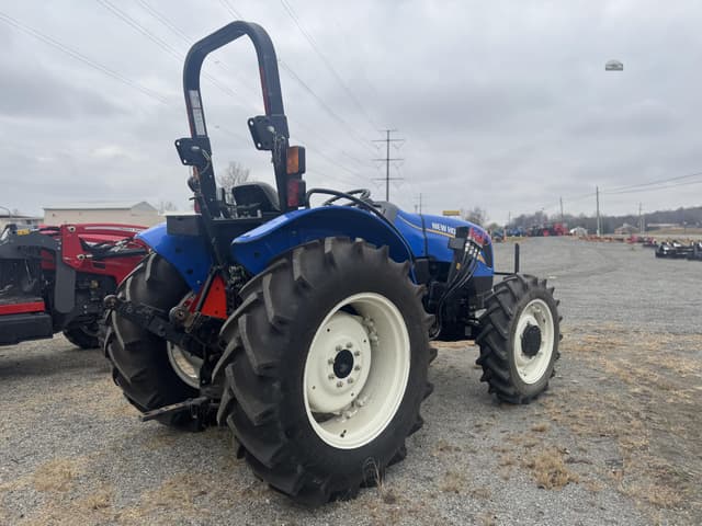 Image of New Holland Workmaster 60 equipment image 2